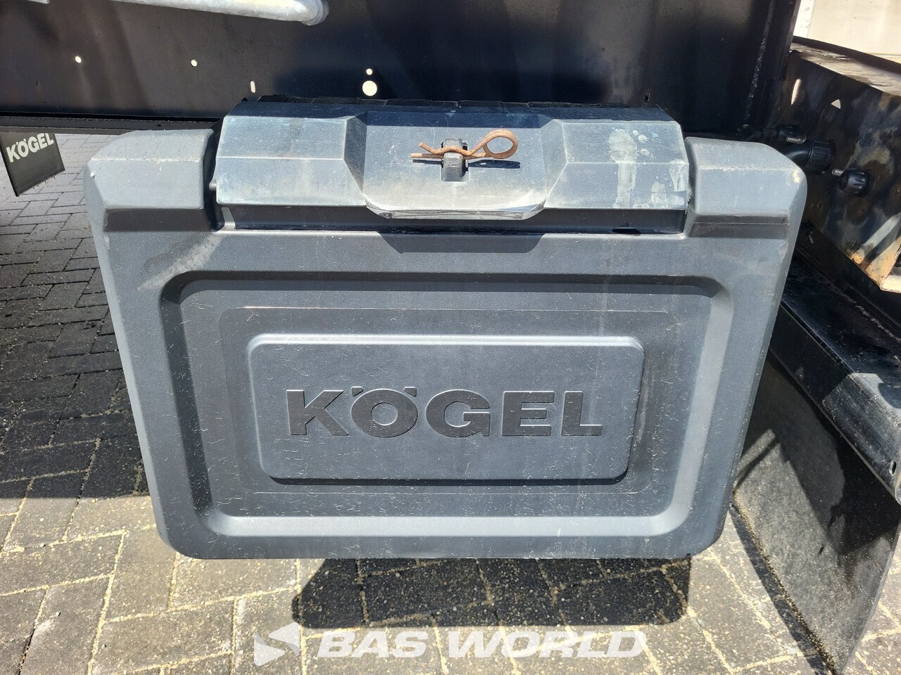 Other : Kögel Poluprikolice s ceradom