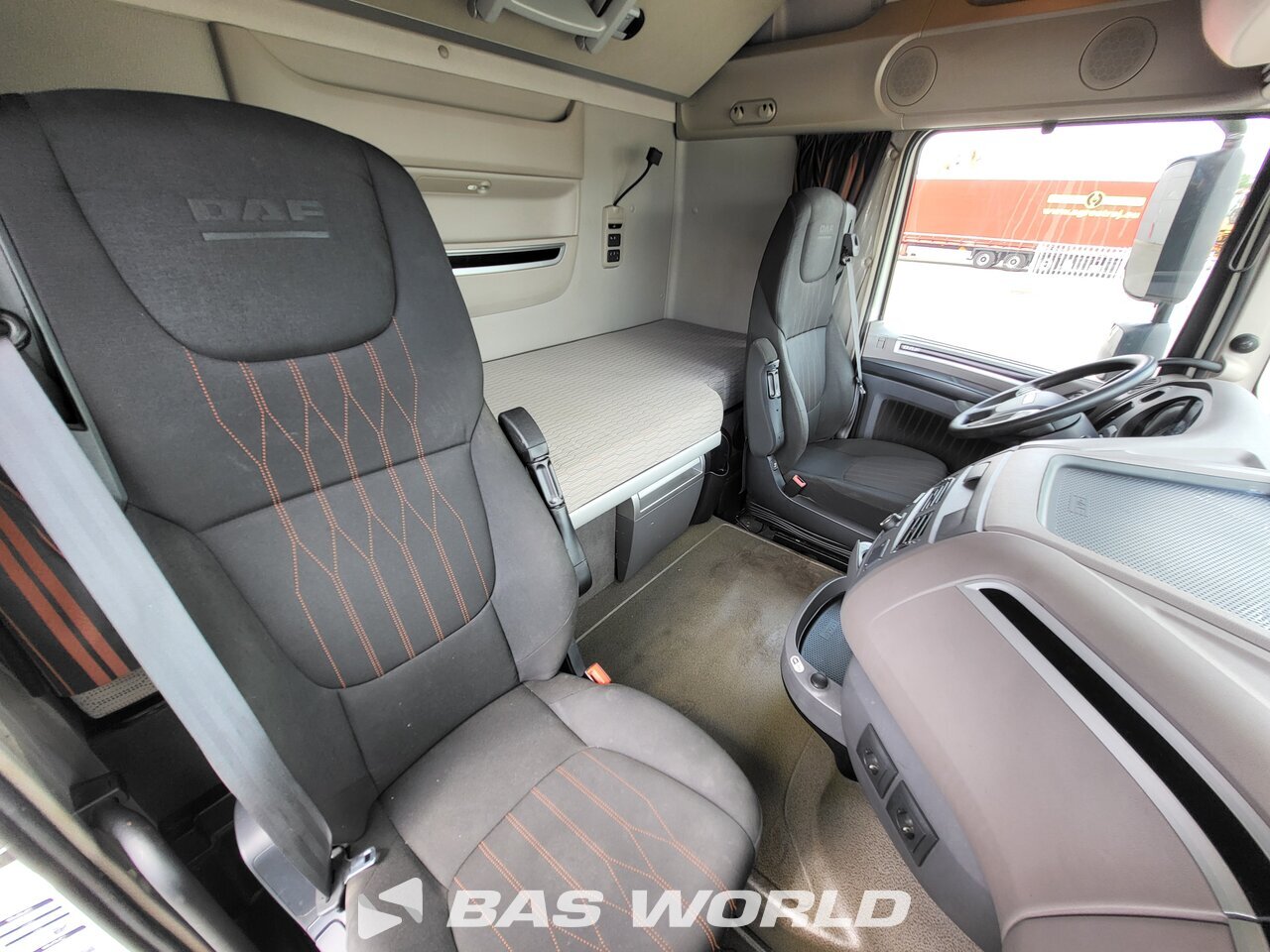 Other : DAF XF 480 Vetopöytäauto