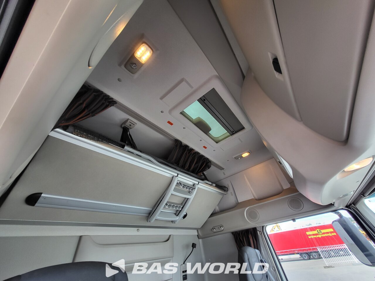 Other : DAF XF 480 Vetopöytäauto