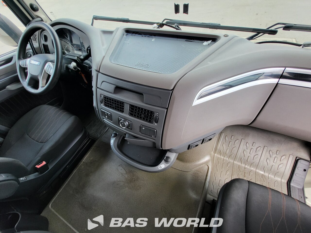 Other : DAF XF 480 Vetopöytäauto