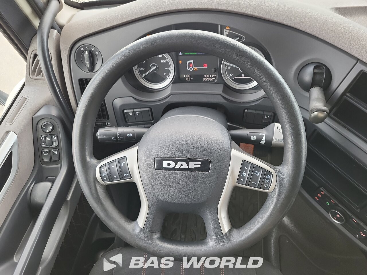 Other : DAF XF 480 Vetopöytäauto