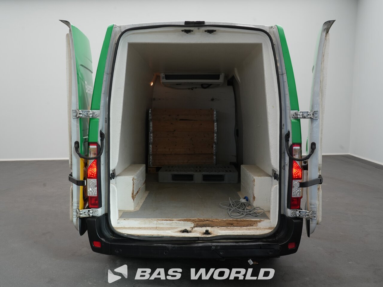 Other : Renault Master 135PK Geschlossener Kühlkoffer