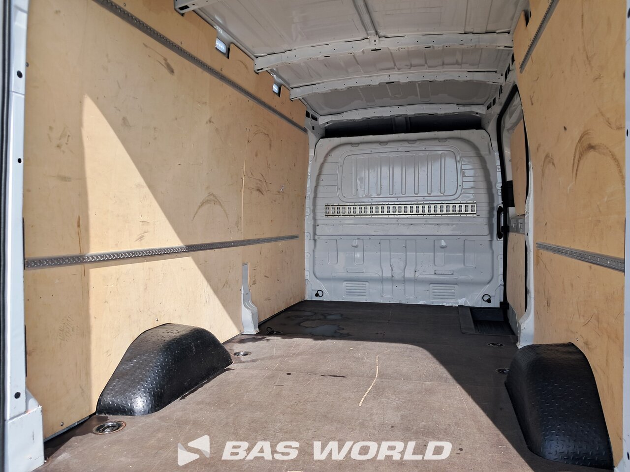 Other : Maxus Deliver 9 Gesloten bestelwagen