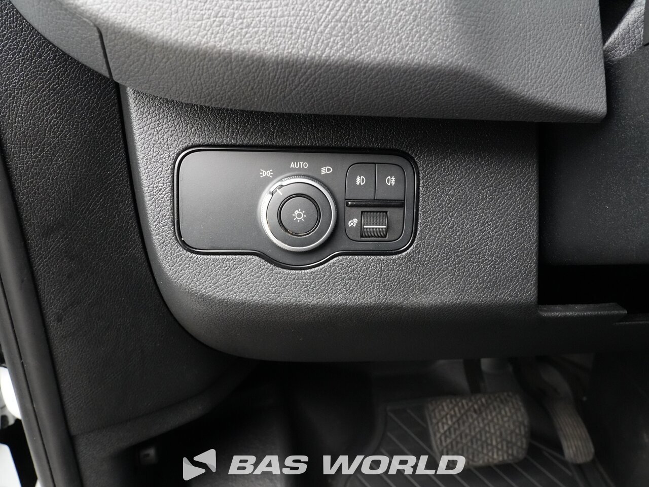 Other : Mercedes Sprinter 317 CDI Lukket varebil