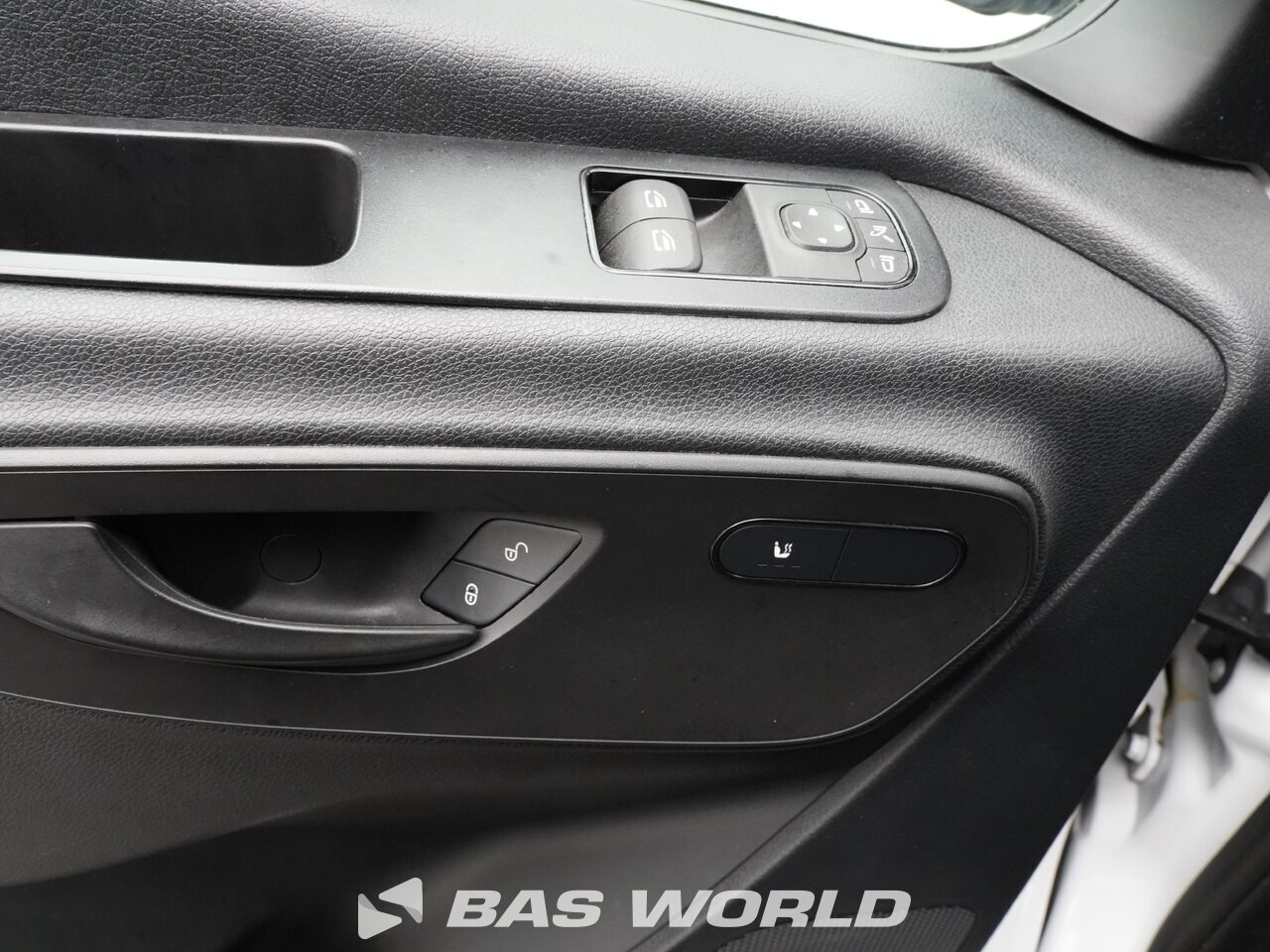Other : Mercedes Sprinter 317 CDI Lukket varebil