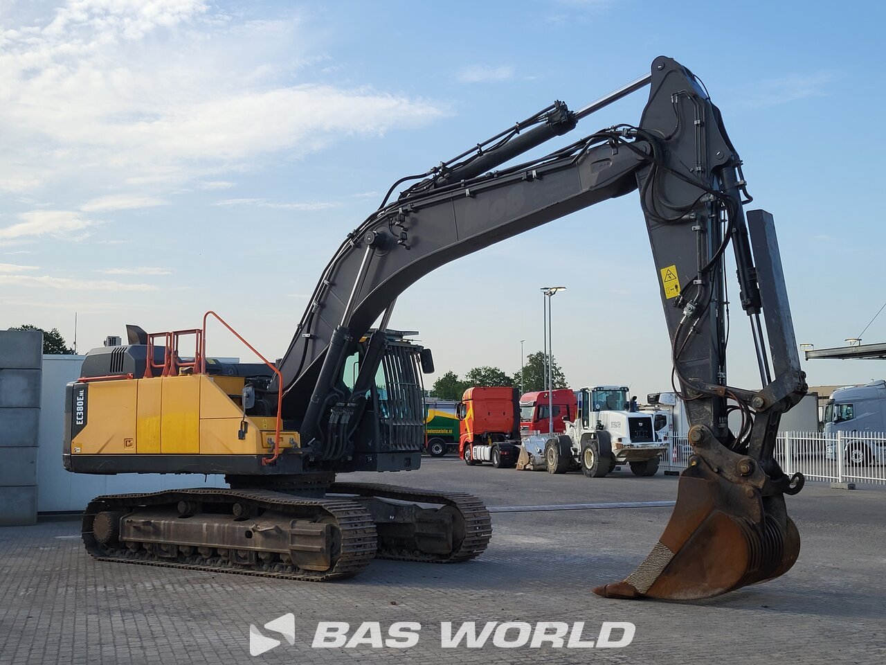 Other : Volvo EC380 E NL Excavadora de cadenas