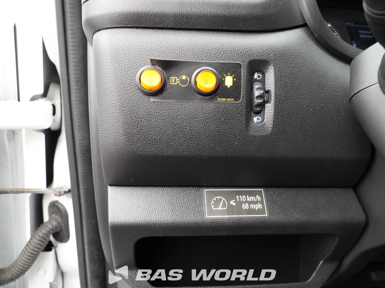 Other : Renault Master 145PK Hydraulisk arbetsplattform