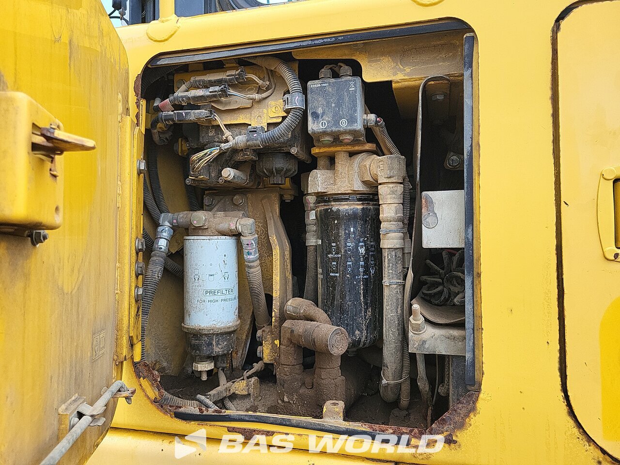 Other : Komatsu D65 PX -18 Buldožer gusjeničari