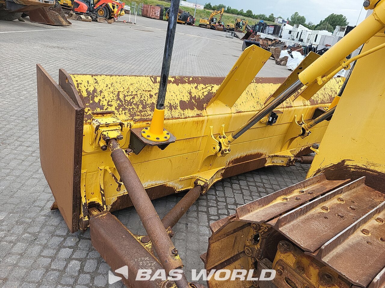 Other : Komatsu D65 PX -18 Buldožer gusjeničari