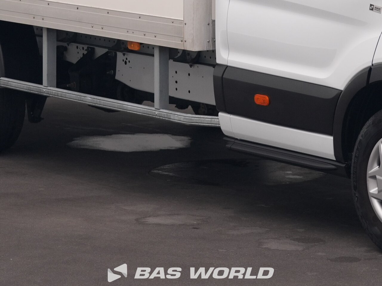 Other : Ford Transit 130pk Umpikorit rungot