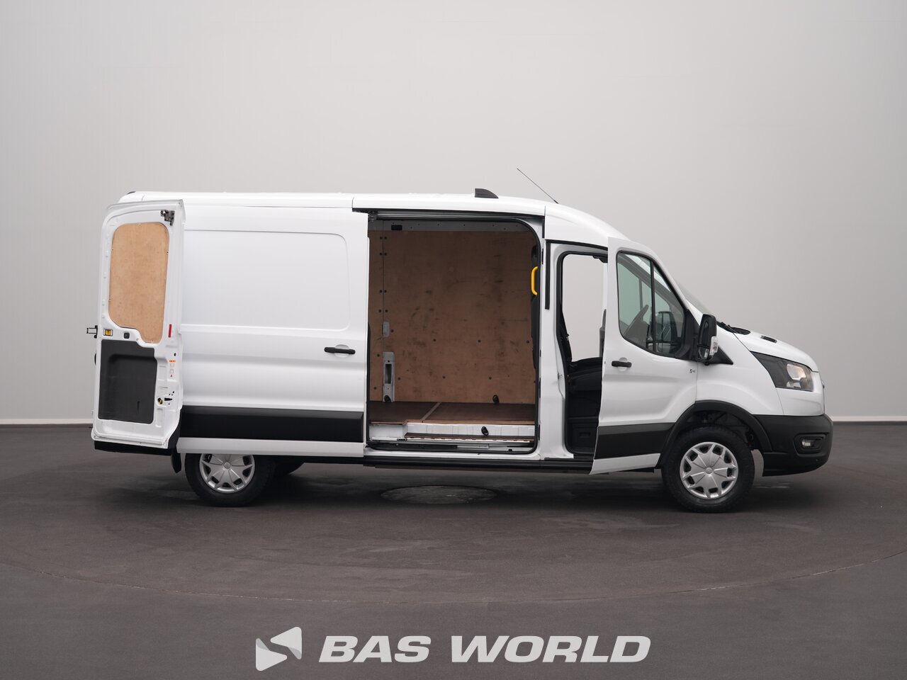 Other : Ford e-Transit 184pk Closed box van