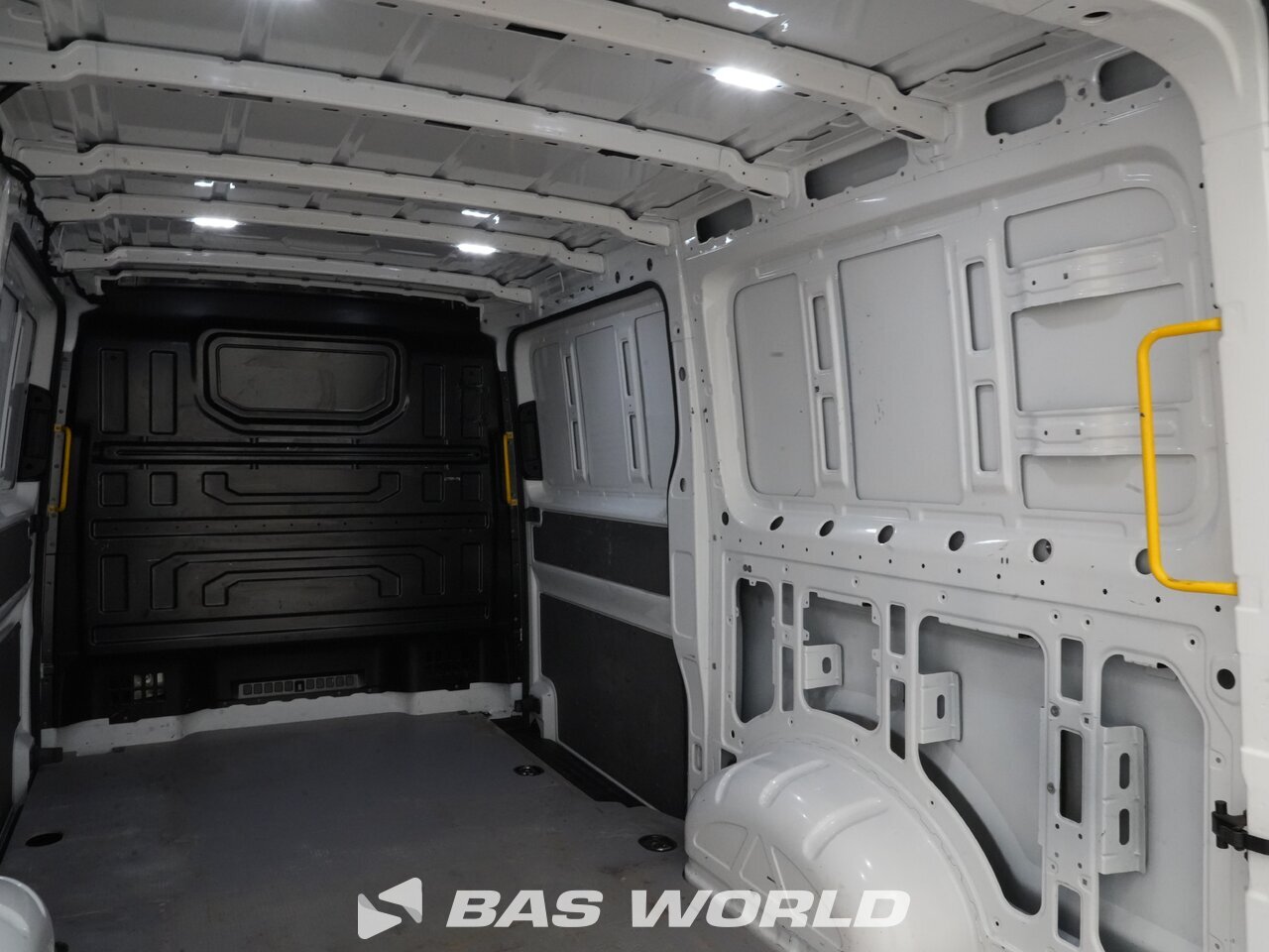 Other : Volkswagen Crafter 140pk Kastenwagen
