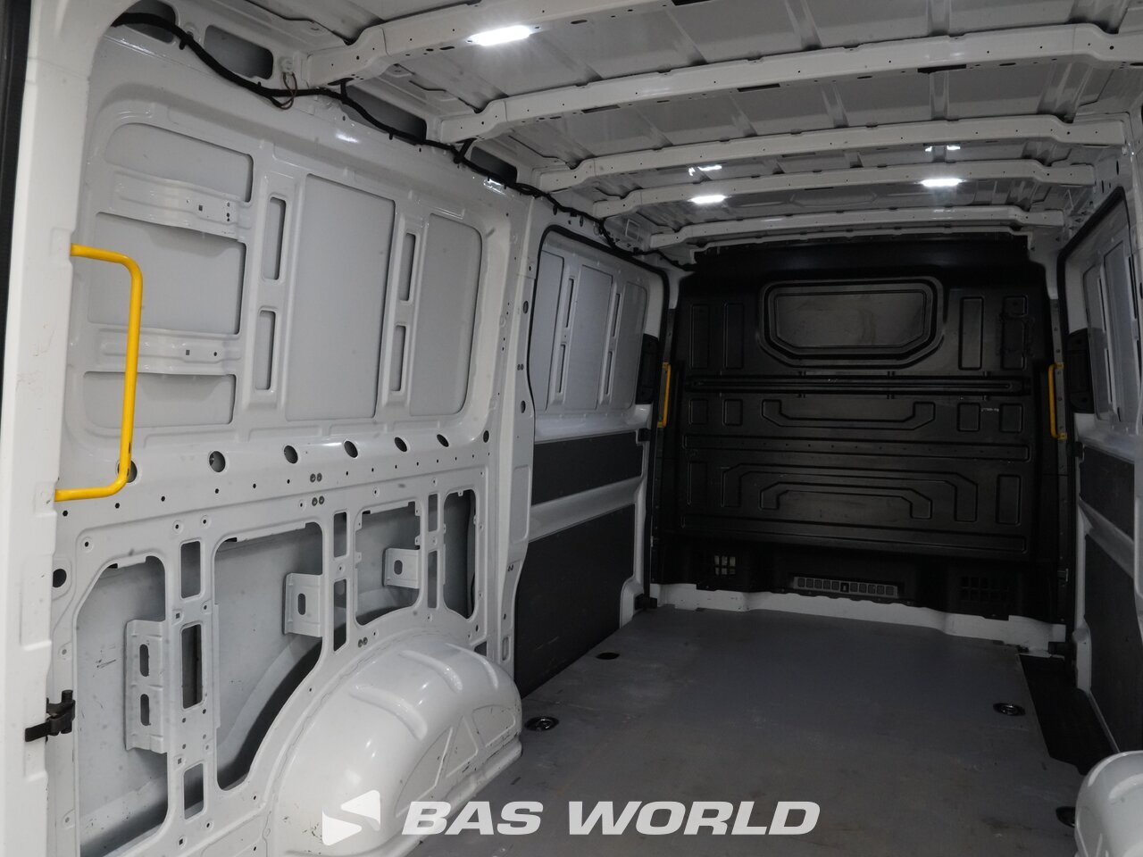 Other : Volkswagen Crafter 140pk Kastenwagen