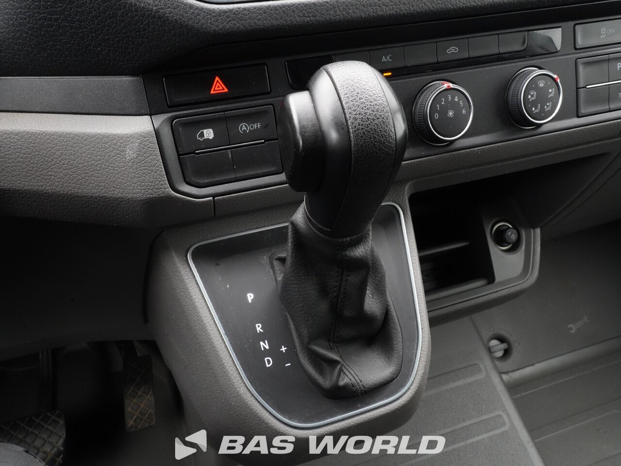Other : Volkswagen Crafter 140pk Kastenwagen