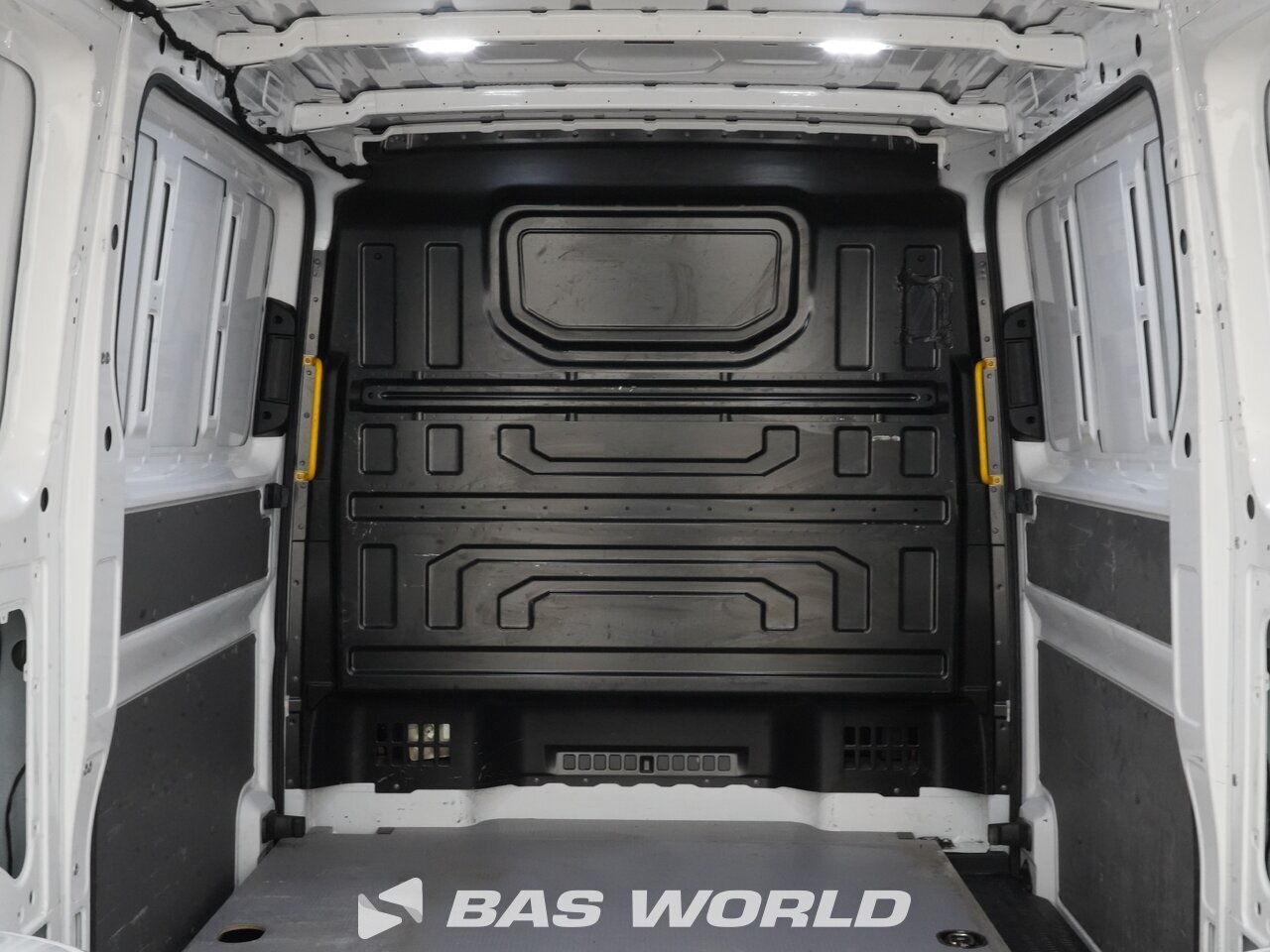 Other : Volkswagen Crafter 140pk Kastenwagen