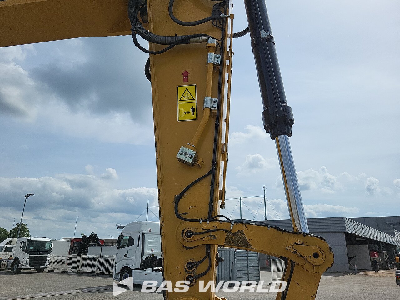 Other : Caterpillar 352 F гусеничный экскаватор