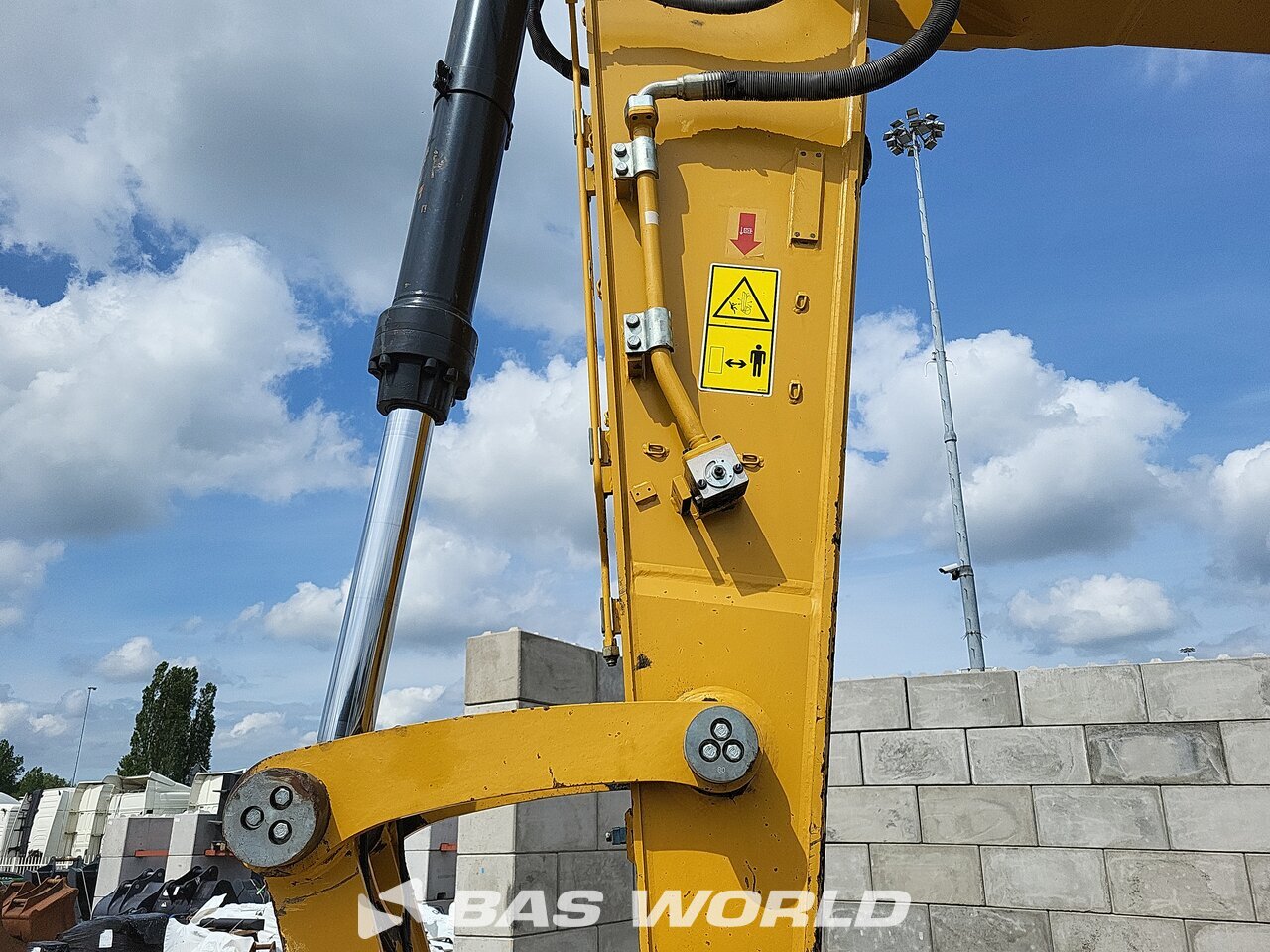Other : Caterpillar 352 F гусеничный экскаватор