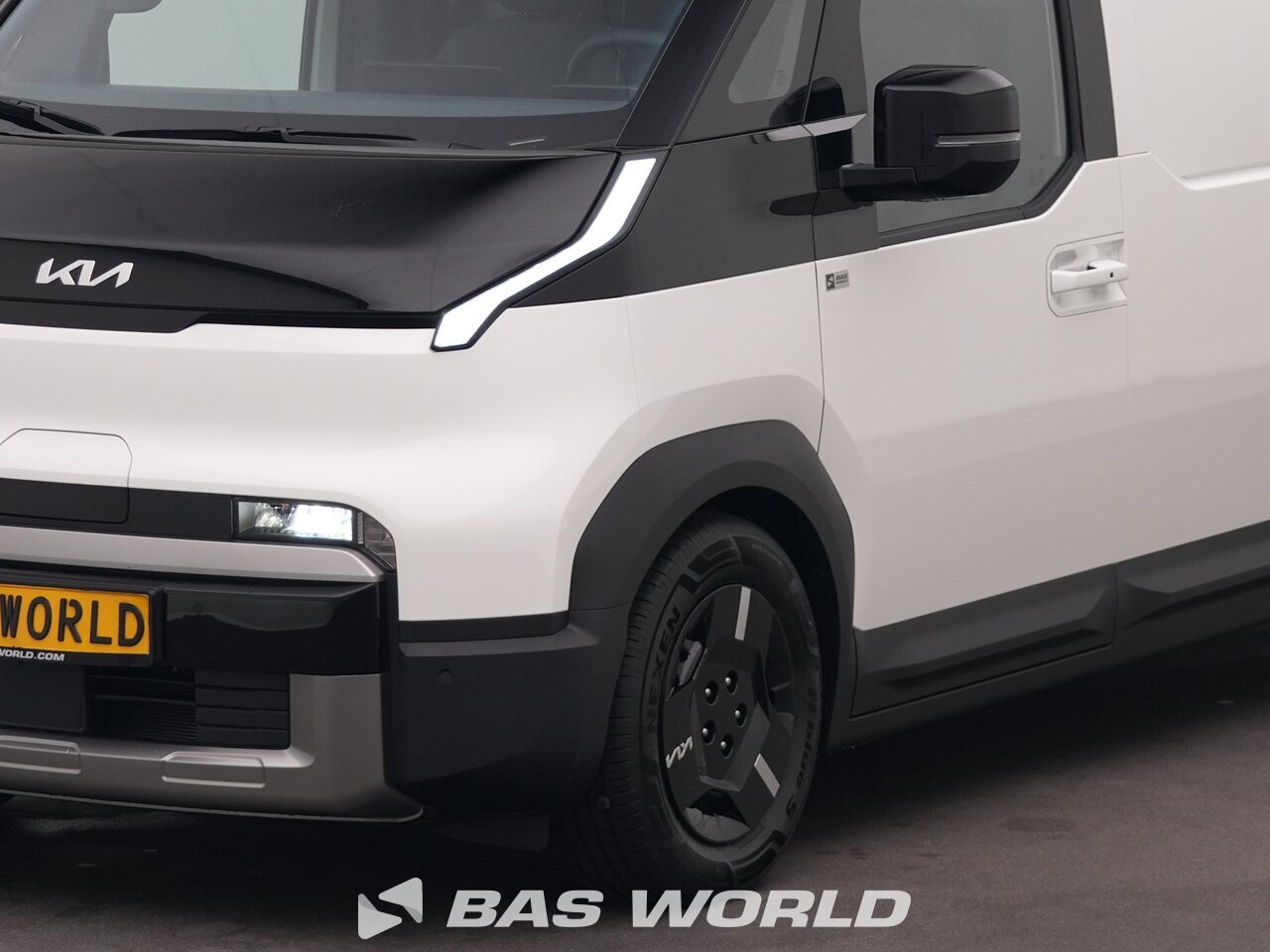 Other : KIA PV5 Duba închisă