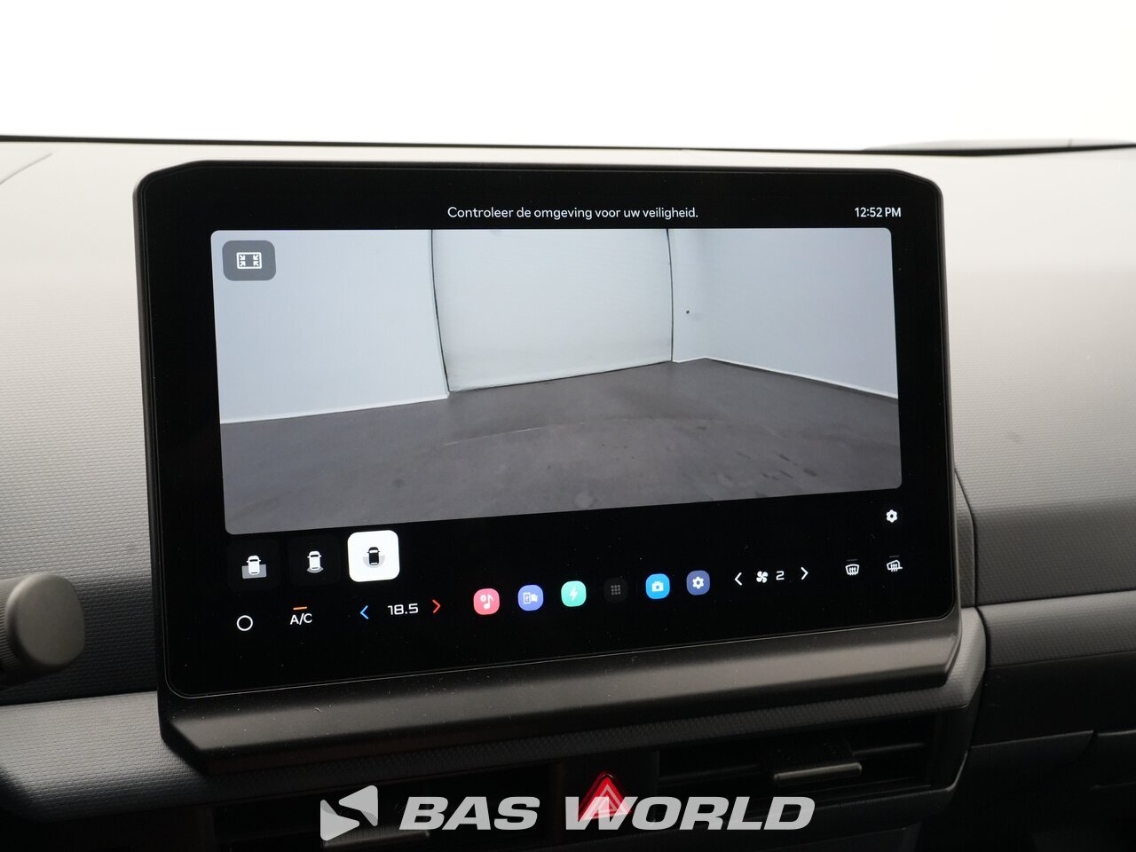 Other : KIA PV5 Duba închisă