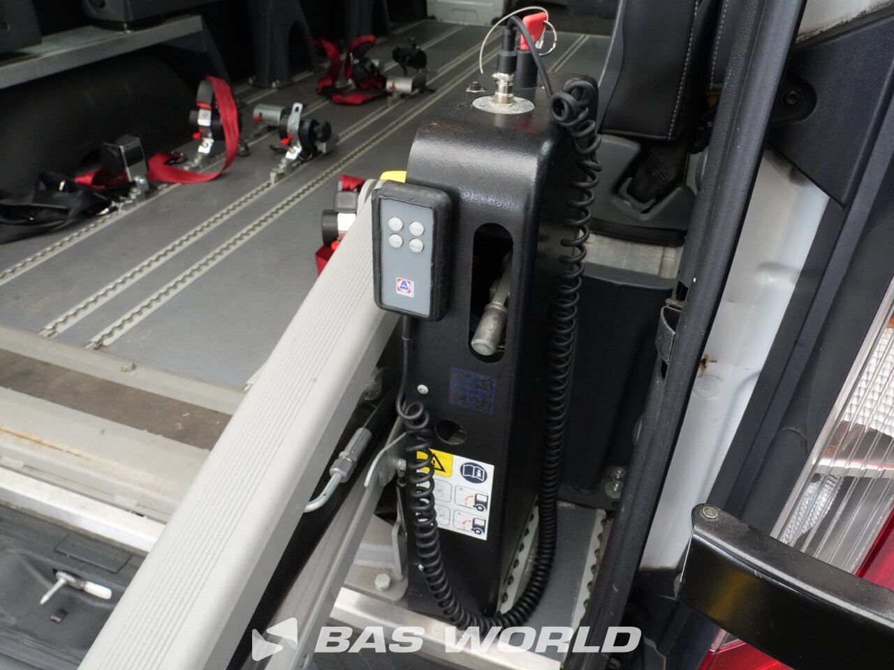 Other : Mercedes Sprinter 311 CDI Transporte en silla de ruedas