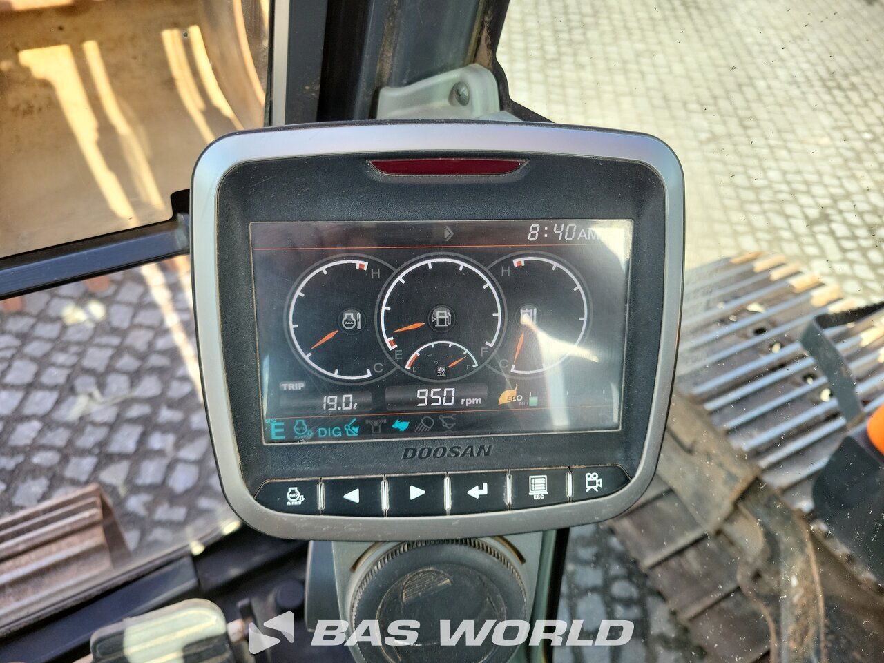 Other : Doosan DX140 LC-5 حفارة مجنزرة
