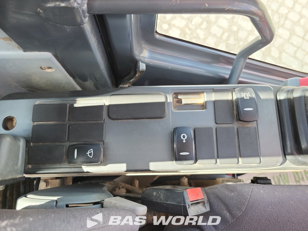 Other : Doosan DX140 LC-5 حفارة مجنزرة