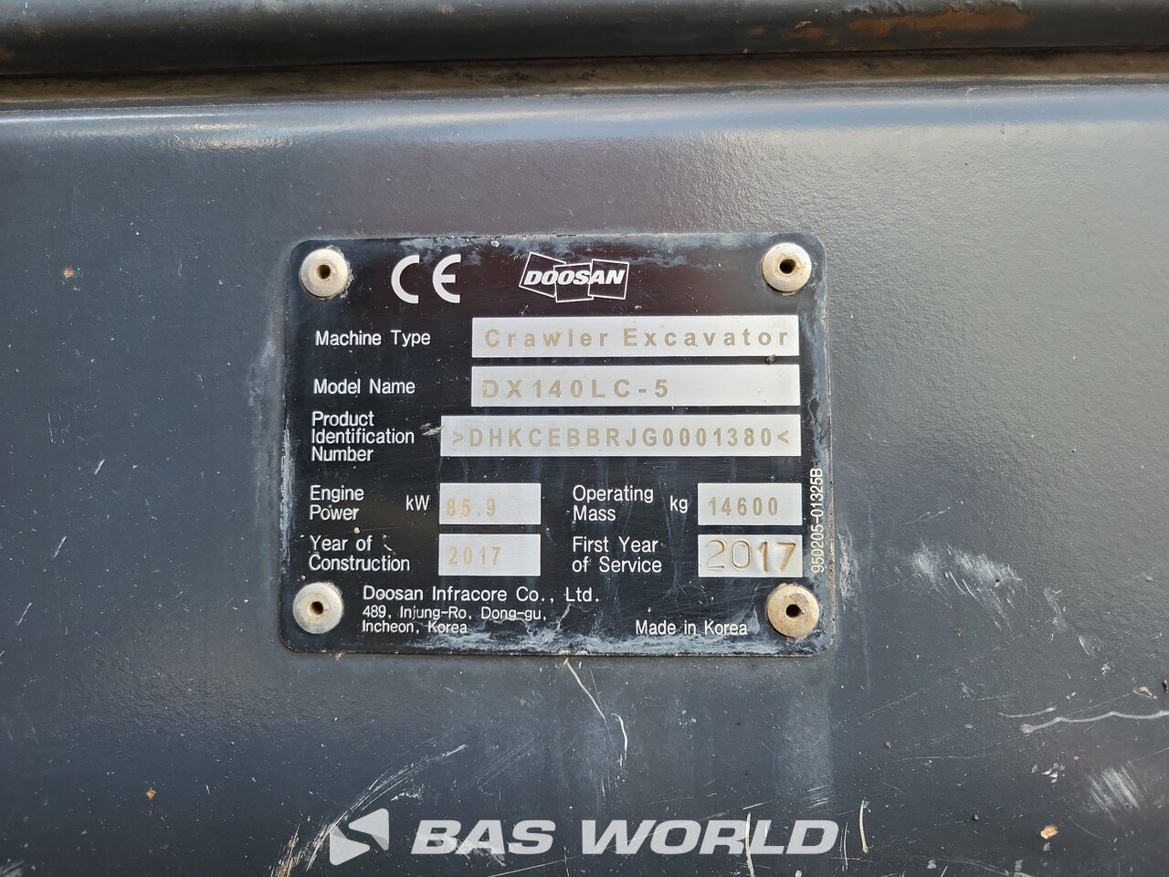 Other : Doosan DX140 LC-5 حفارة مجنزرة