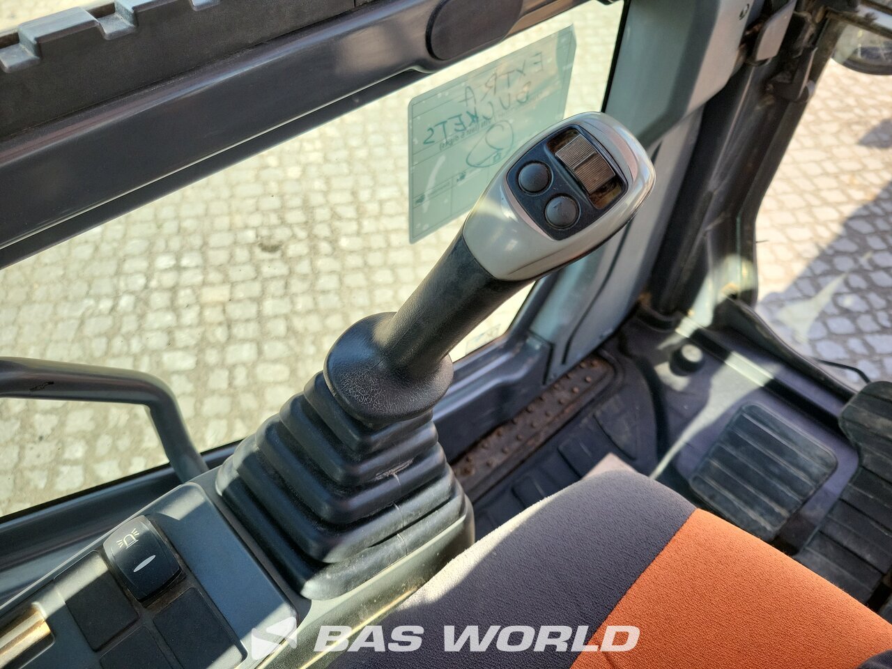 Other : Doosan DX140 LC-5 حفارة مجنزرة