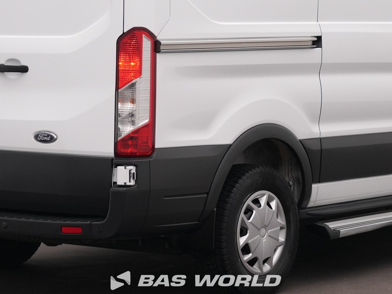 Other : Ford Transit 130pk Furgão