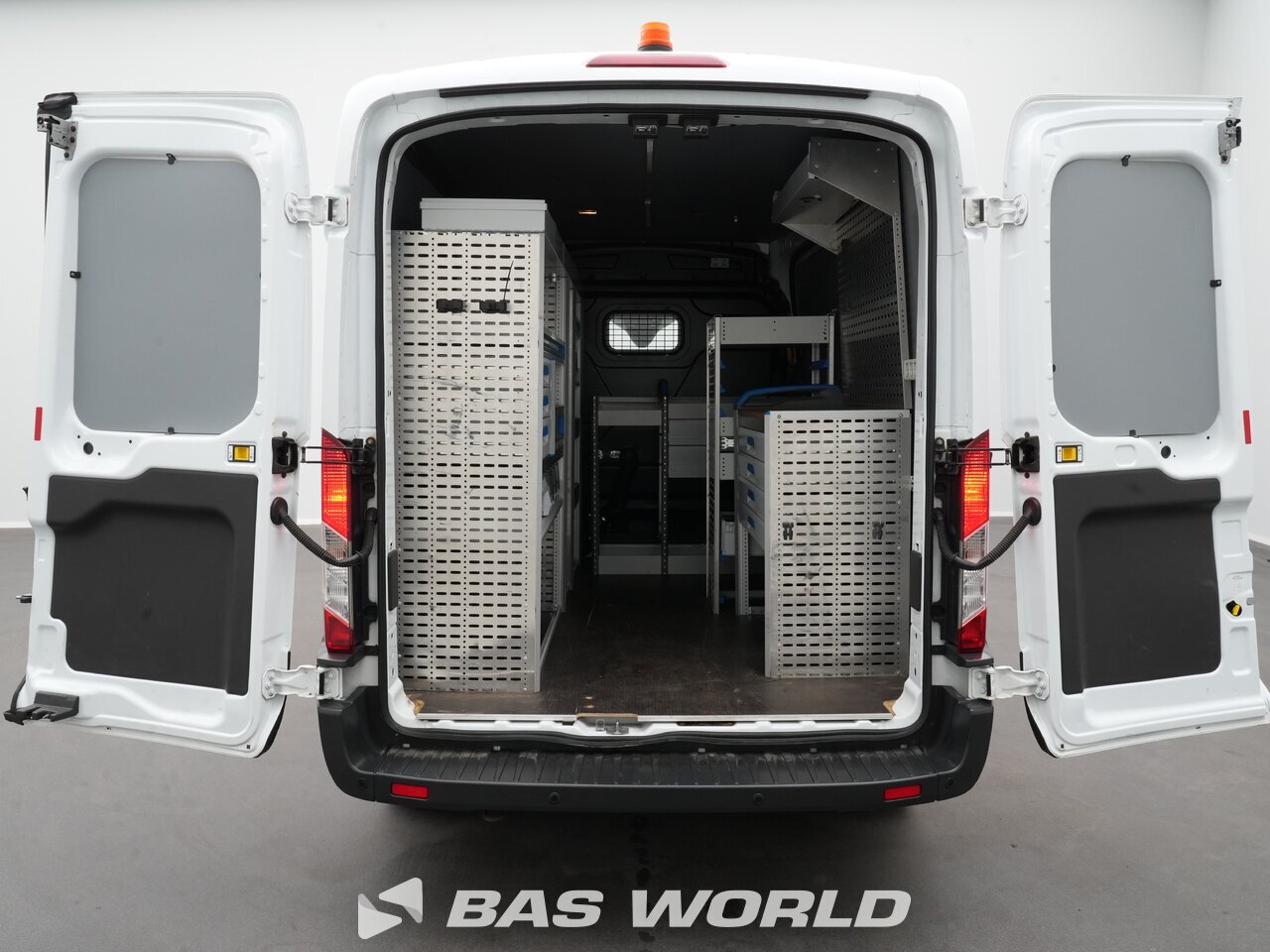 Other : Ford Transit 130pk Furgão