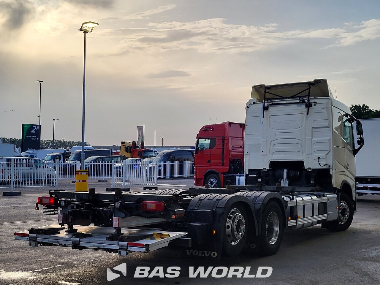 Other : Volvo FH 500 Ciężarówki Z Nadwoziem Wymiennym