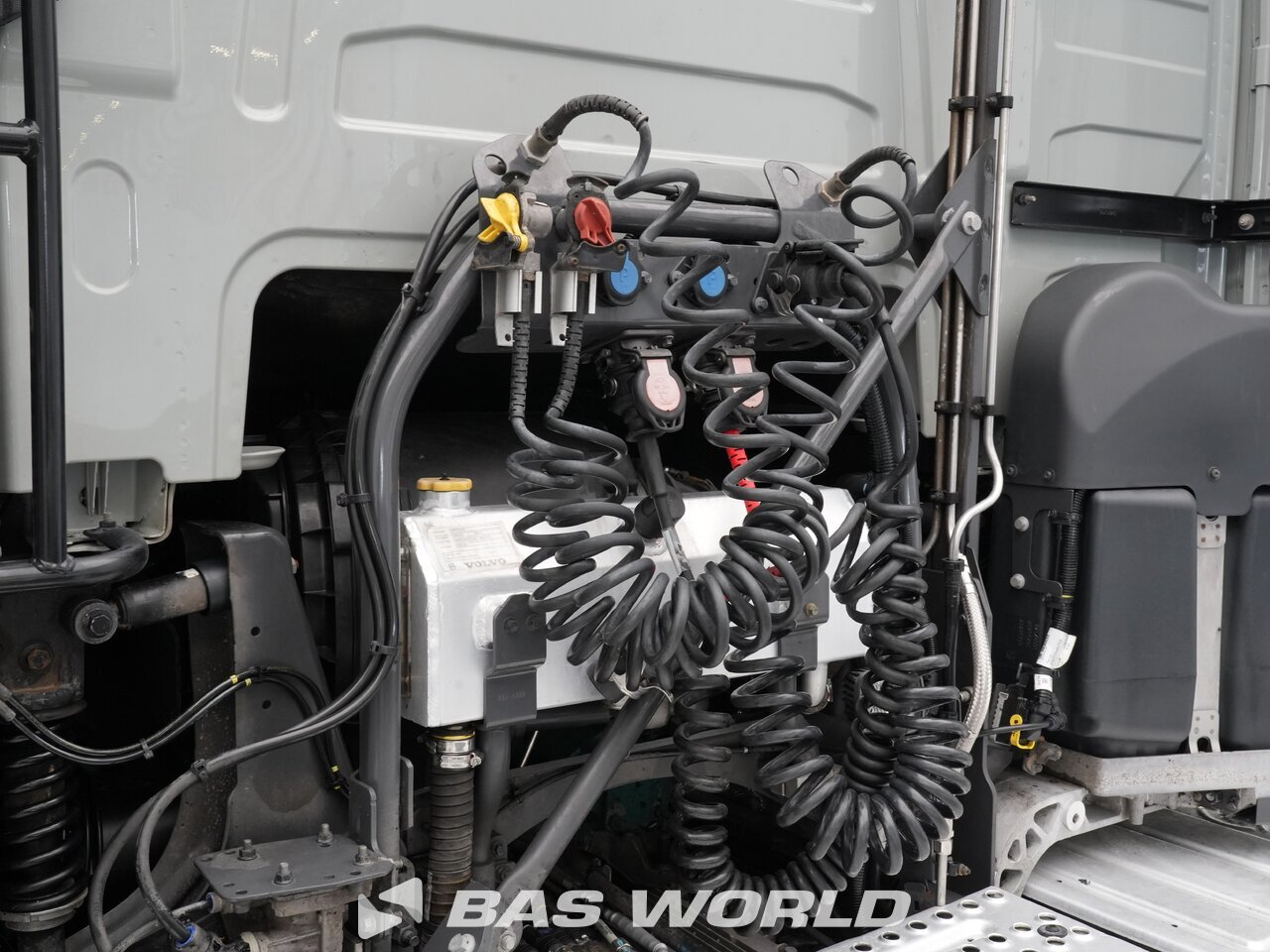 Other : Volvo FH LNG Dragbil