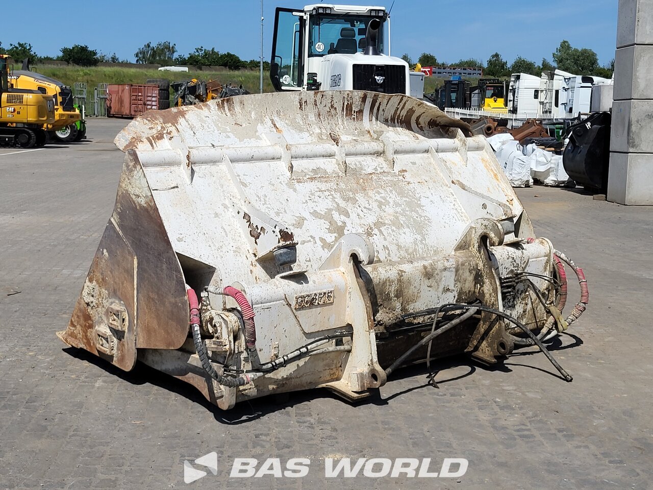 Other : Case 721 G Carregadoras de rodas