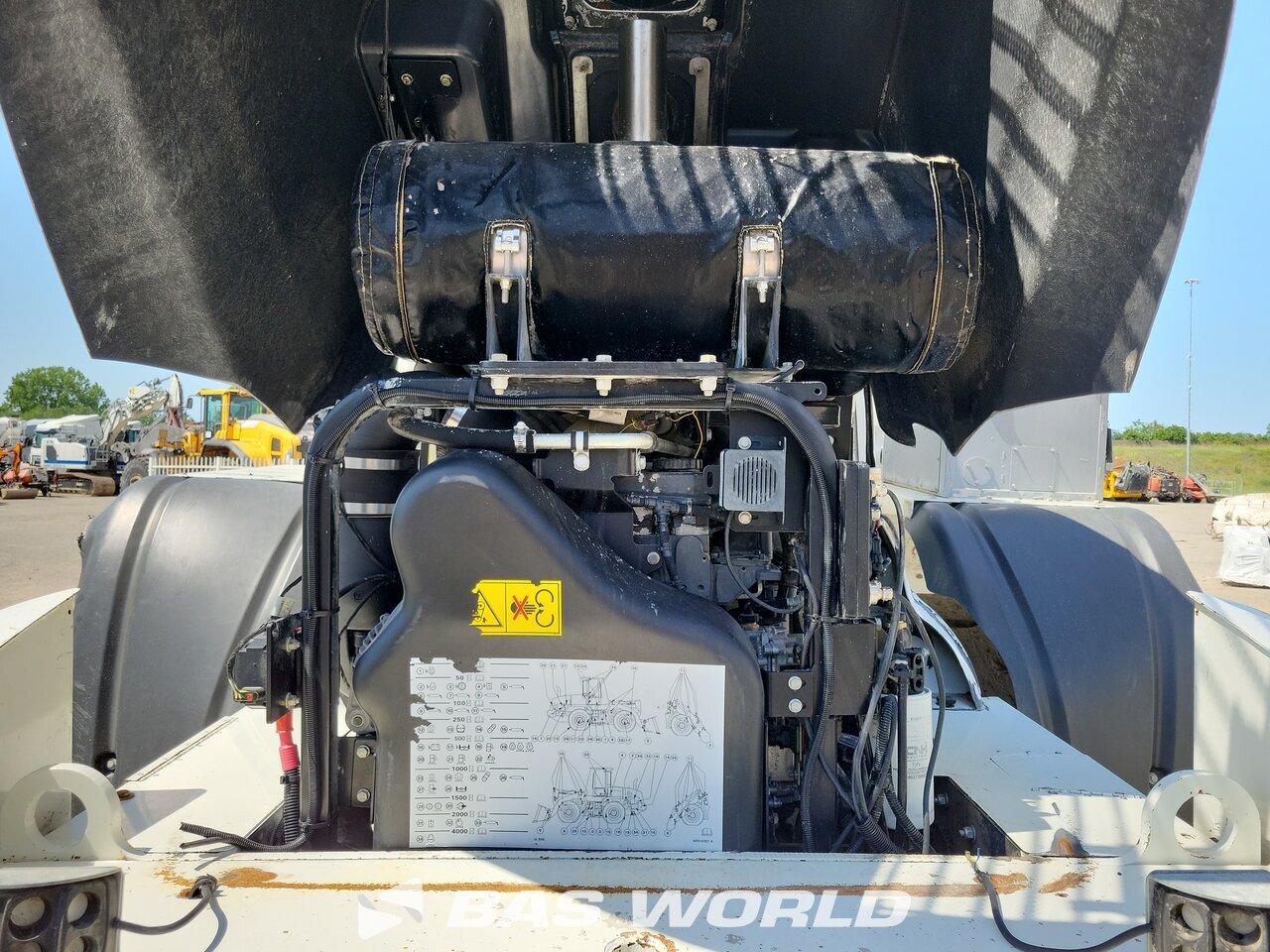 Other : Case 721 G Carregadoras de rodas