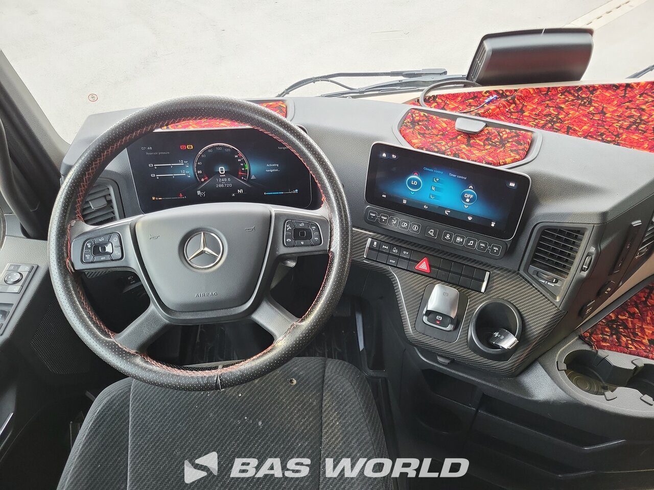 Other : Mercedes Actros L 1858 Vetopöytäauto