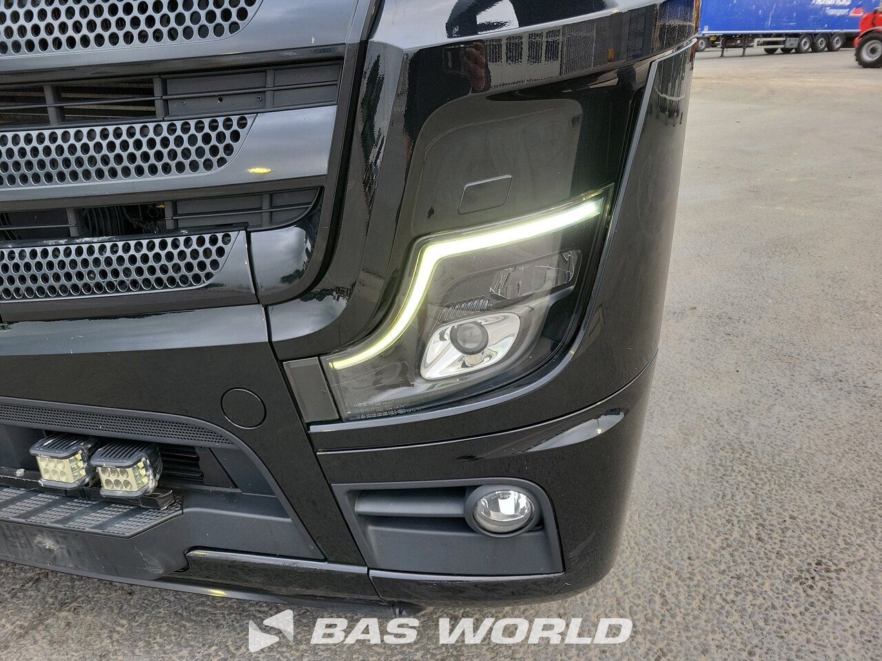 Other : Mercedes Actros L 1858 Vetopöytäauto