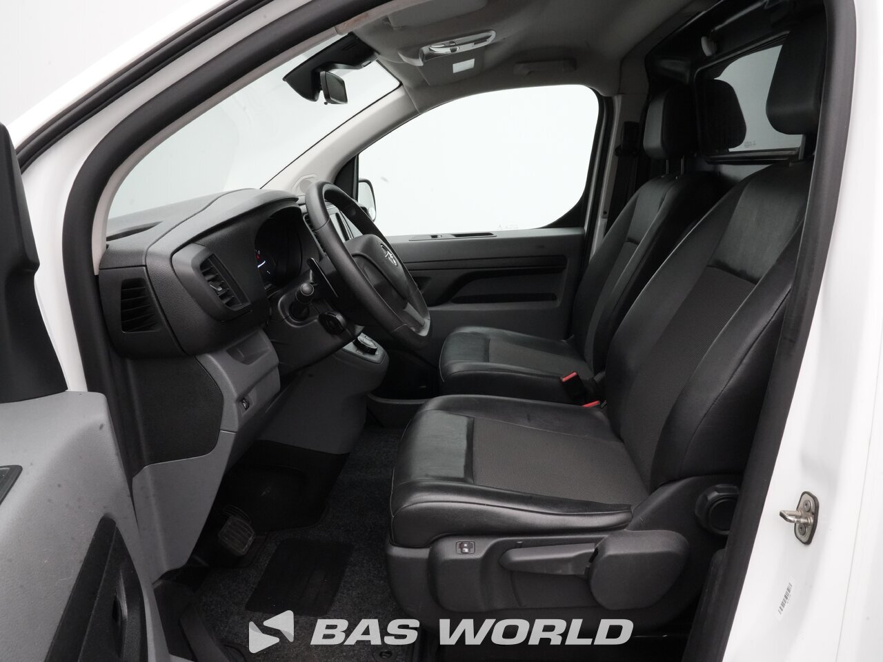 Other : Opel Vivaro 177PK Closed box van