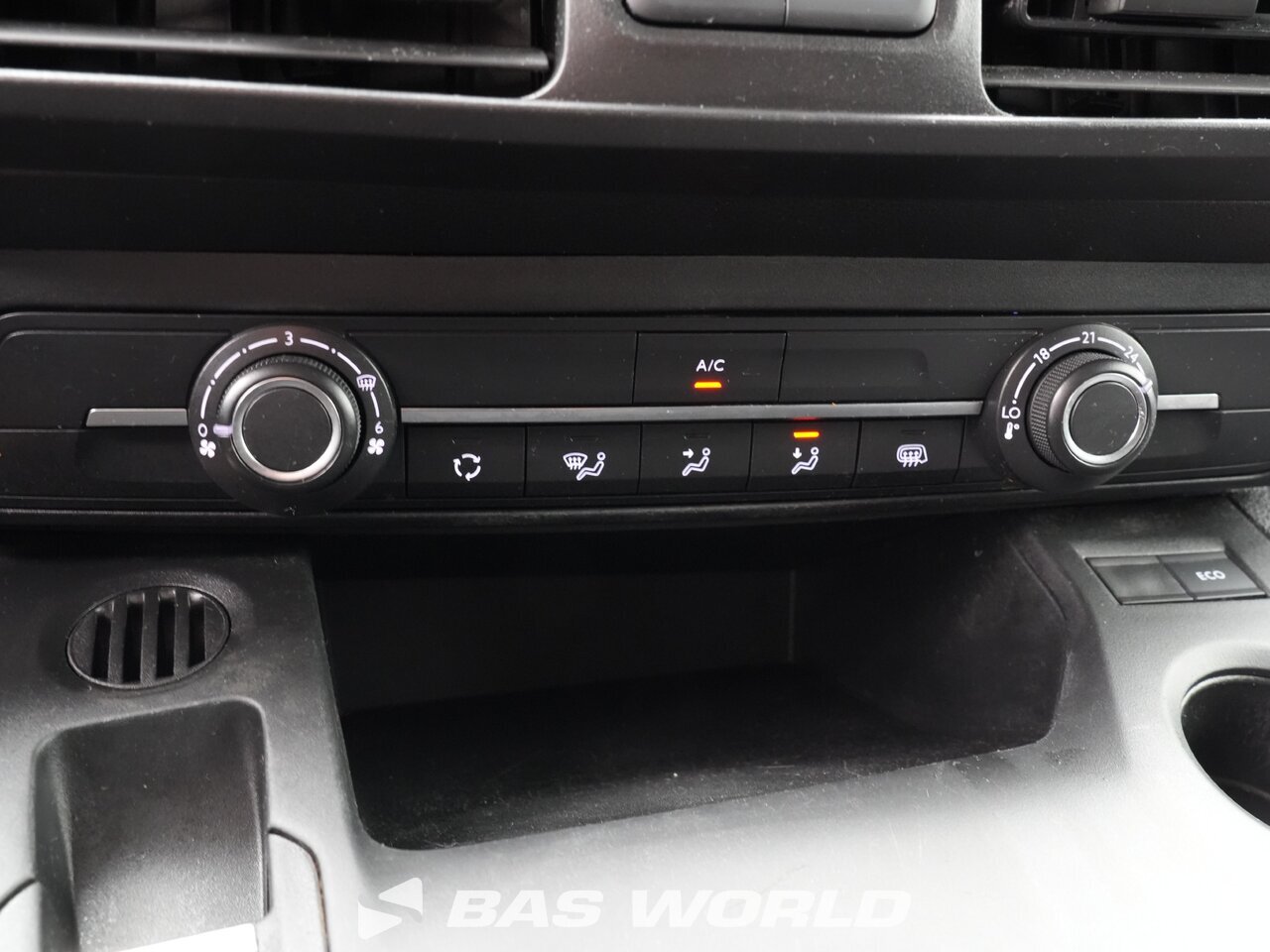Other : Citroën Berlingo 130pk Furgoneta cerrada