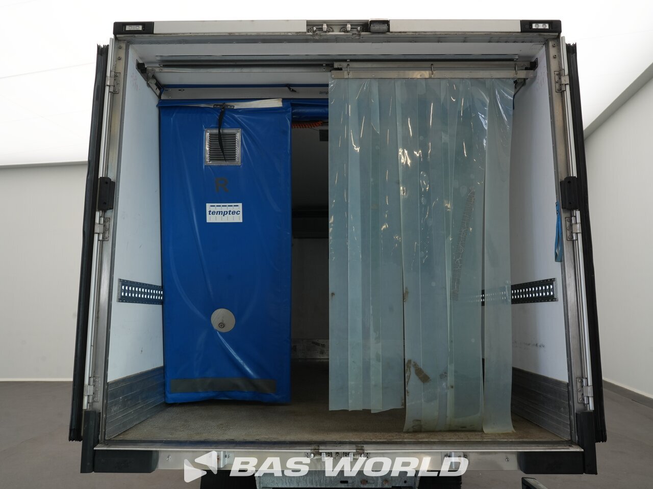 Other : Iveco Daily 72C21 شاحنة مبردة مغلقة