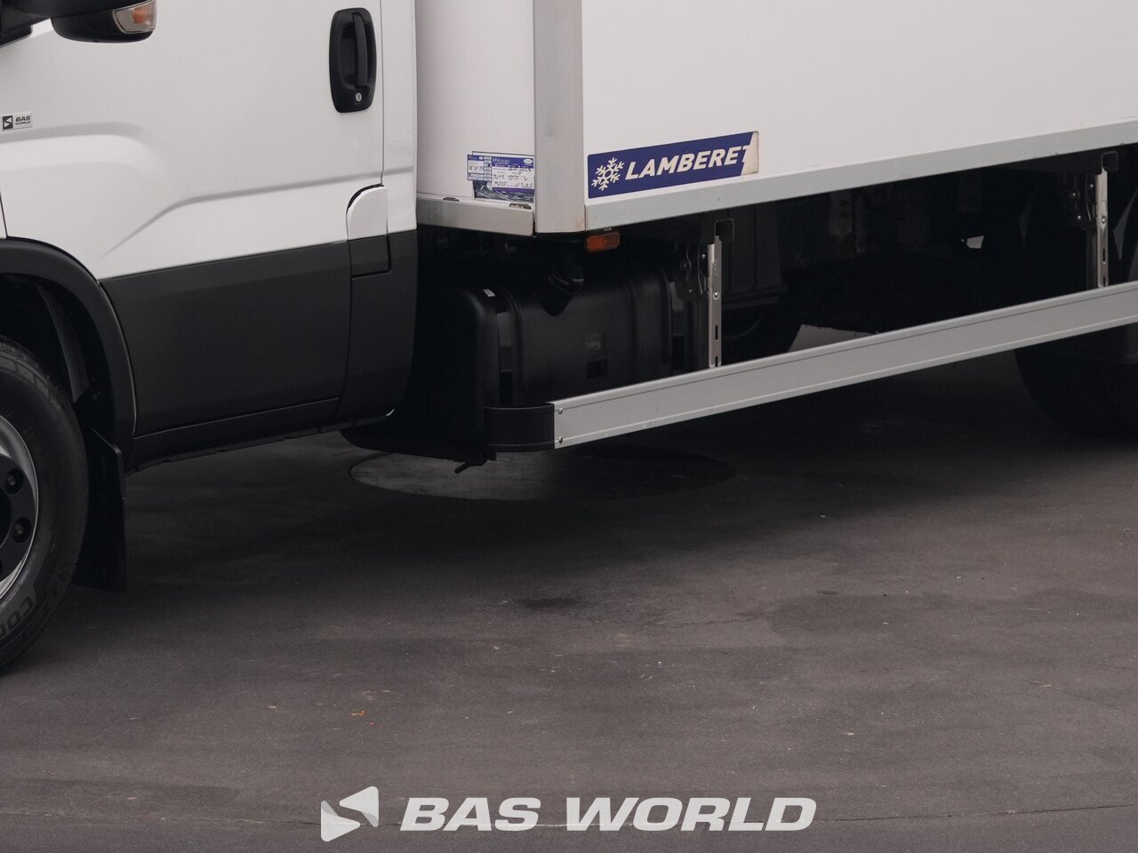 Other : Iveco Daily 72C21 شاحنة مبردة مغلقة