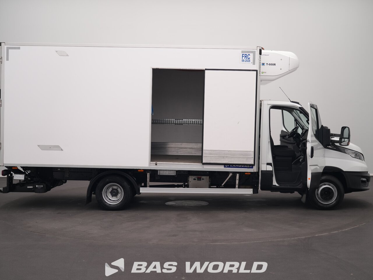 Other : Iveco Daily 72C21 شاحنة مبردة مغلقة
