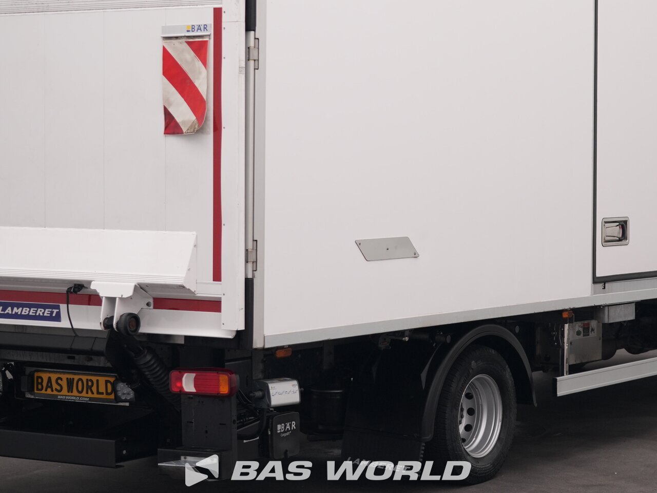 Other : Iveco Daily 72C21 شاحنة مبردة مغلقة
