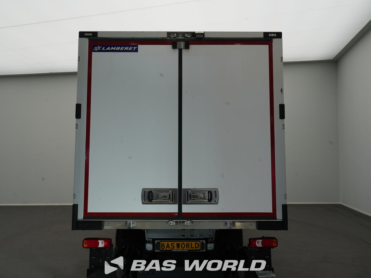 Other : Iveco Daily 72C21 شاحنة مبردة مغلقة