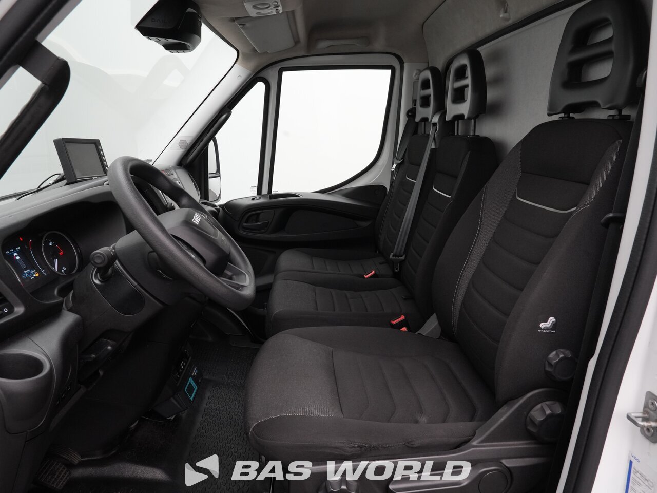 Other : Iveco Daily 72C21 شاحنة مبردة مغلقة
