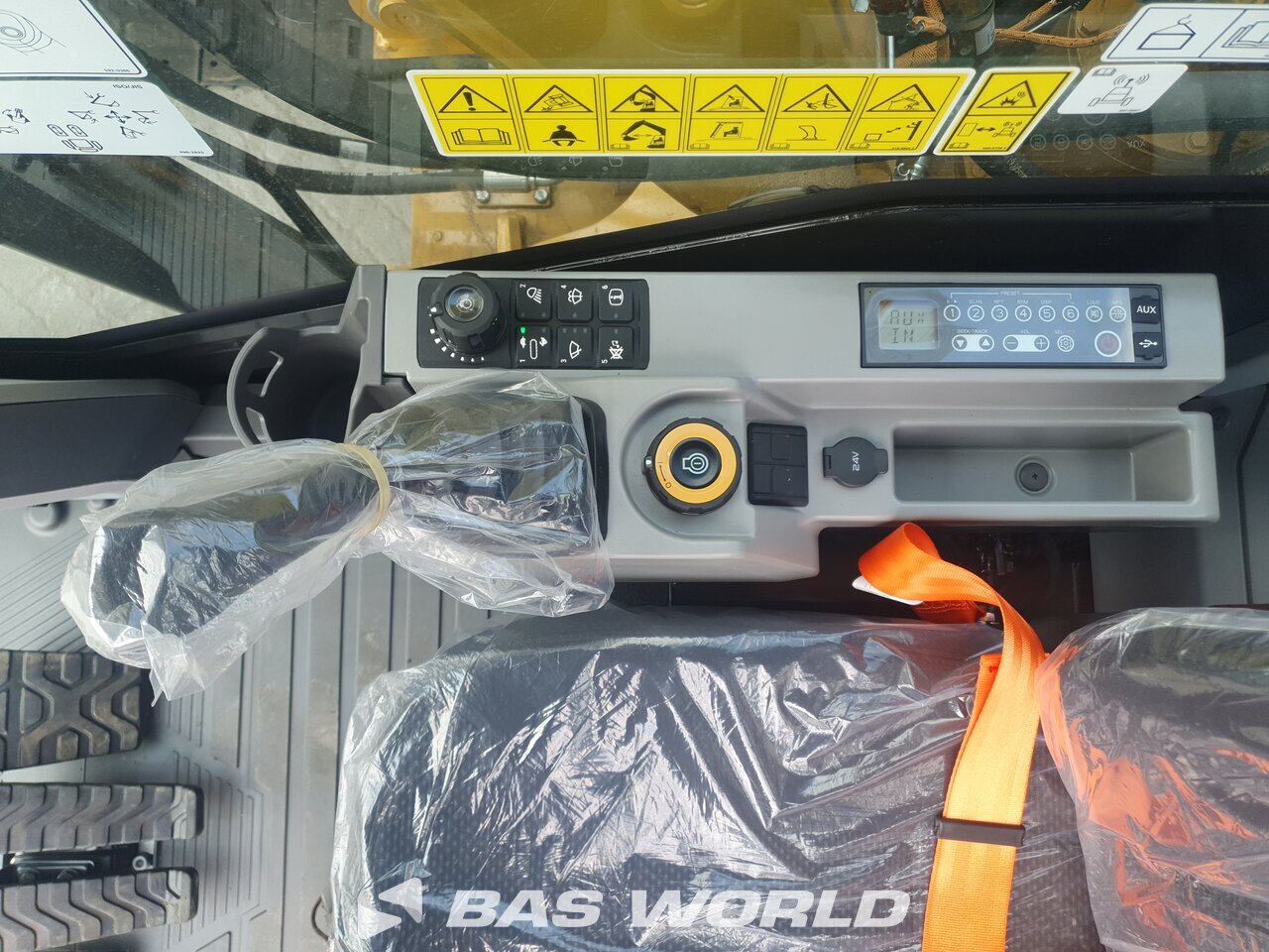 Other : Caterpillar 313 GC Bageri gusjeničari