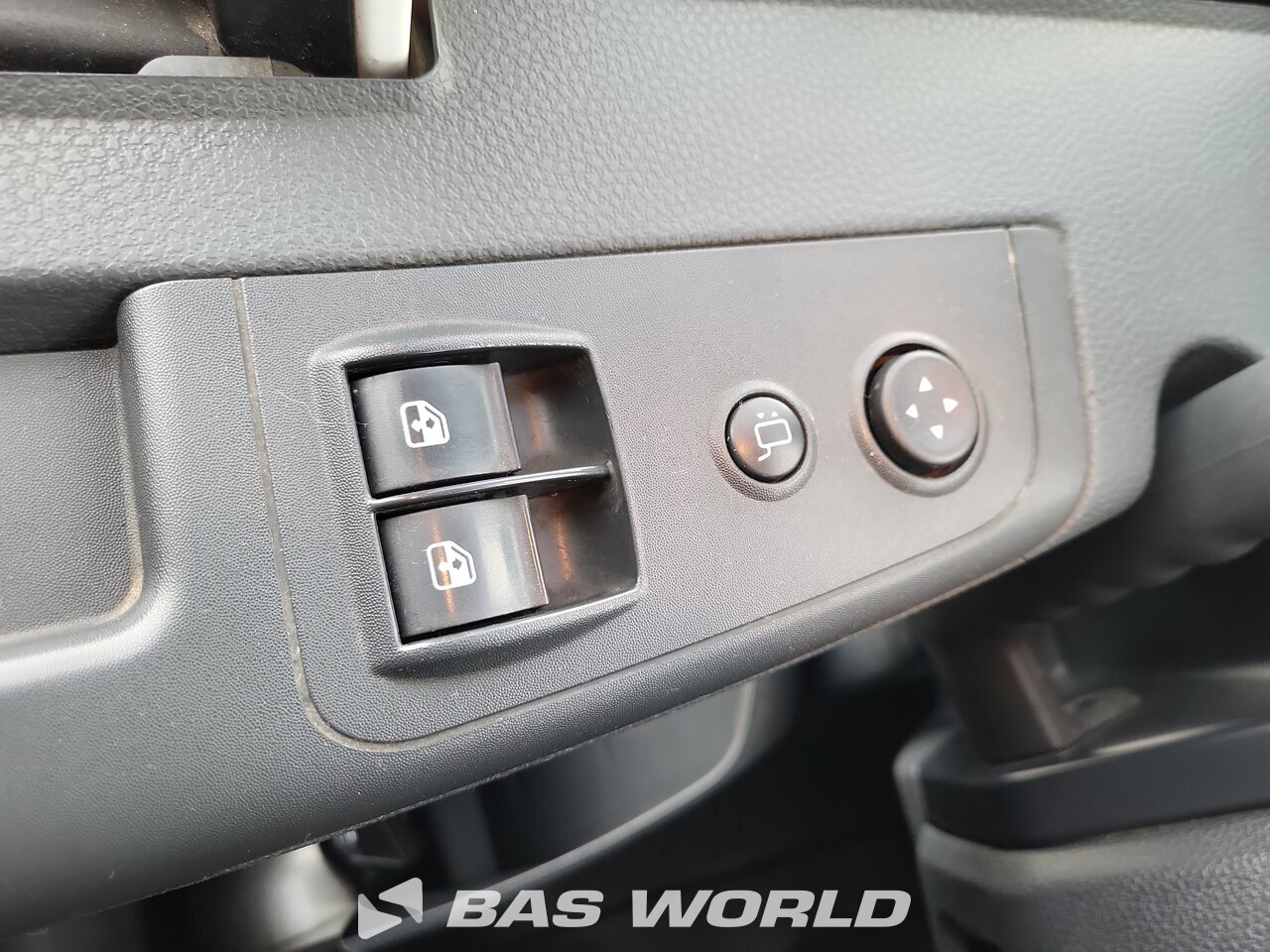 Other : Iveco Eurocargo 75E160 Camión lona corredera