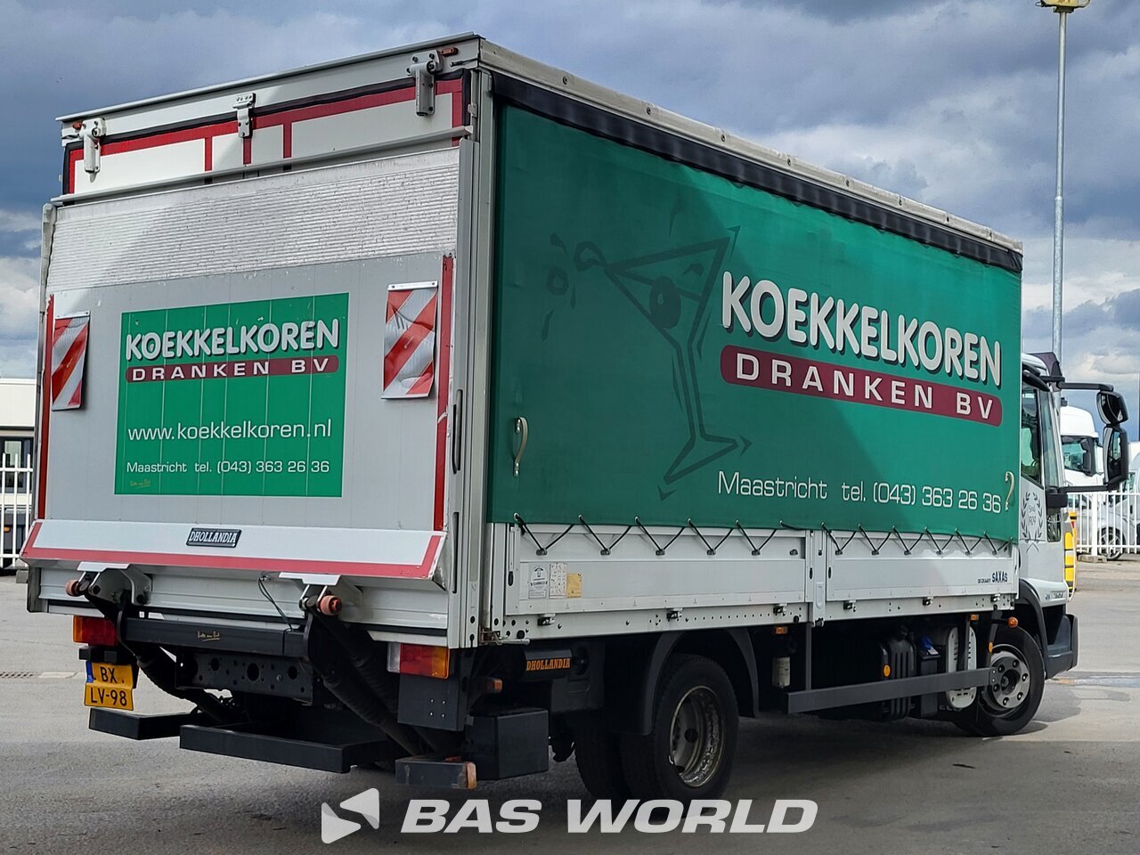 Other : Iveco Eurocargo 75E160 Camión lona corredera