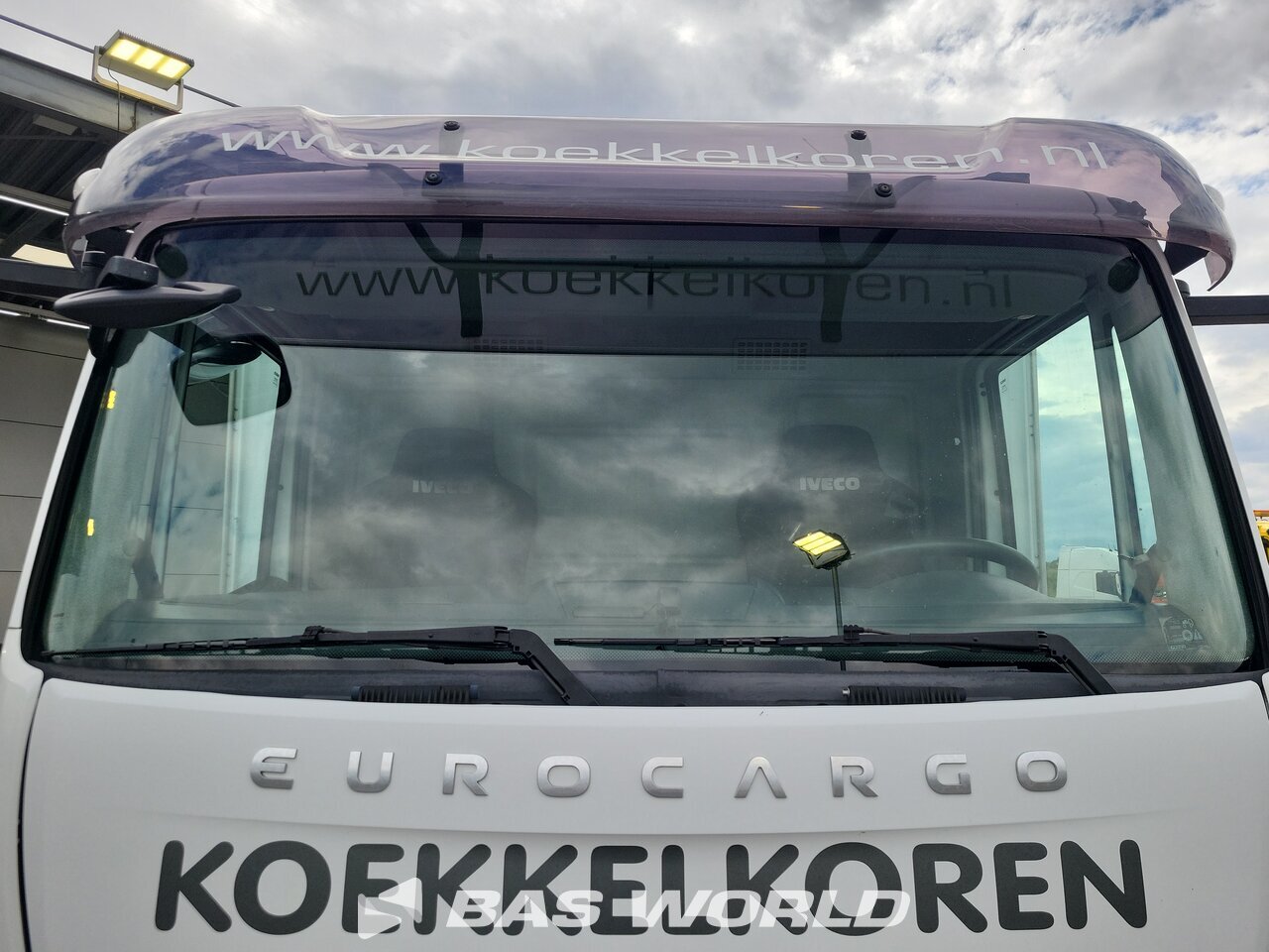 Other : Iveco Eurocargo 75E160 Camión lona corredera