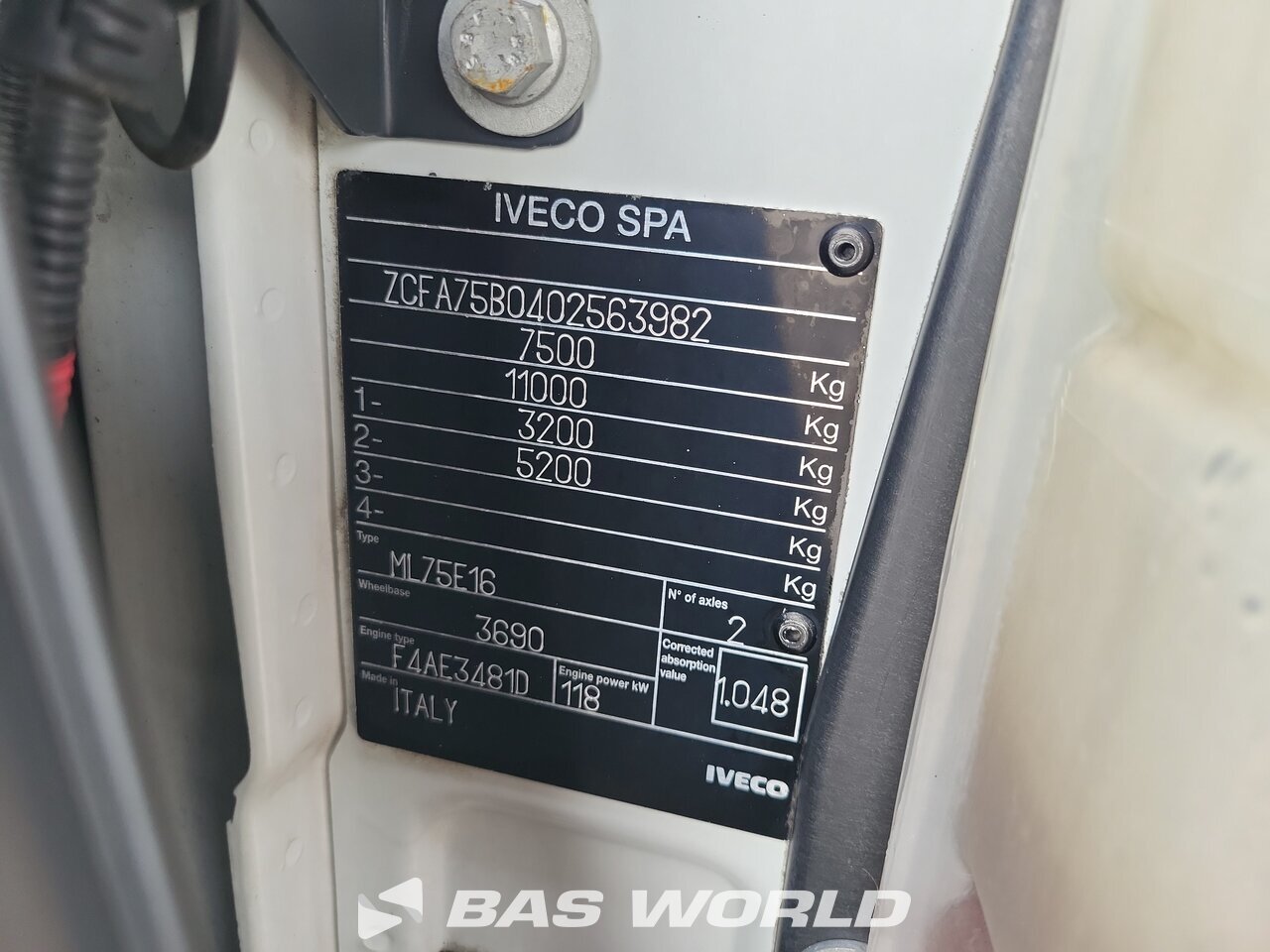 Other : Iveco Eurocargo 75E160 Camión lona corredera
