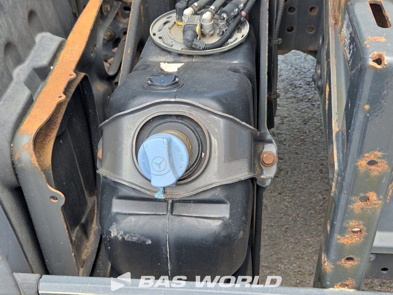 Trailer Coupling : Mercedes Actros 2533 Liftdumper